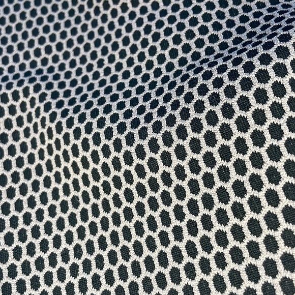 KORAL | WOMENS KORAL TEXTURED PATTERN BLACK BEIGE LEGGINGS, SIZE S - Picture 4 of 5